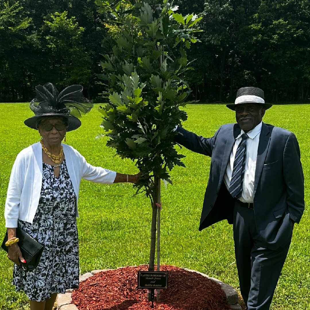 Maude Jones_Bobby Benton